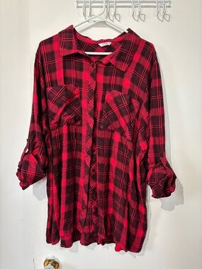 Penningtons 4X Red and Black Plaid Button-Up Shirt